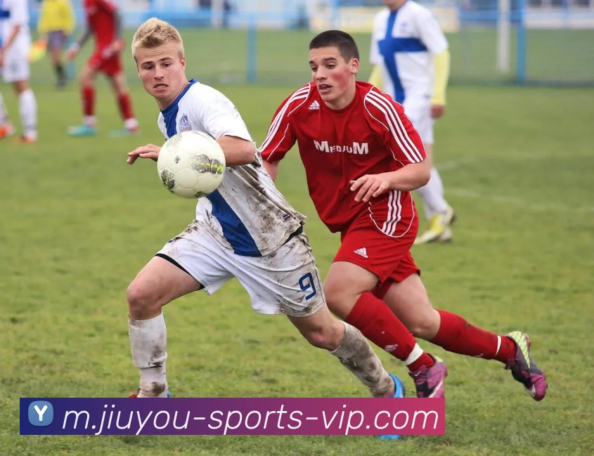 追梦：摆烂文化影响球员发展让年轻人失去战术基础与竞争意识